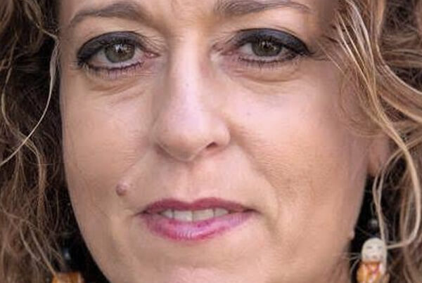 Ana Tomas Profesora Doctora Titular de la Facultad de Bellas Artes