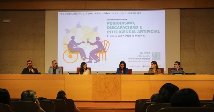 foto de una de la mesa de ponentes de la jornada de Cocemfe